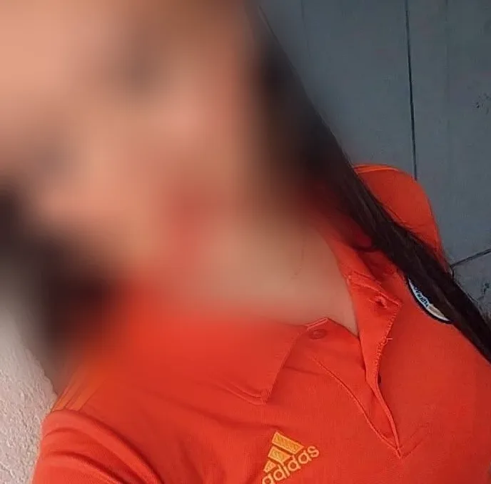 Mila, 24